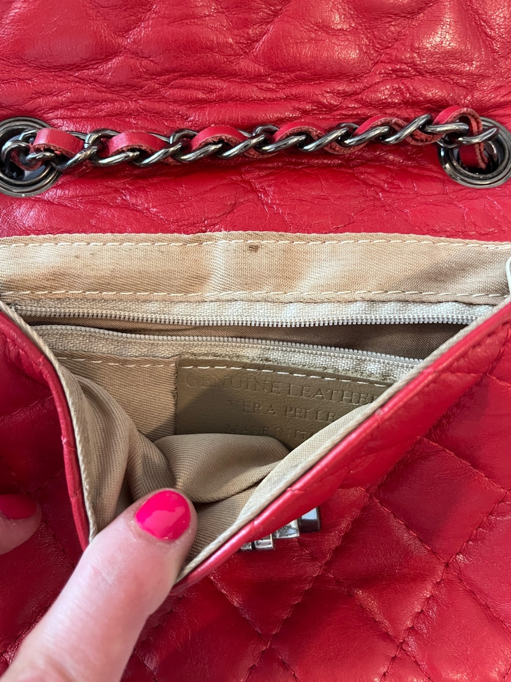 Quilted Red Leather Mini Crossbody Bag Chain Strap Turn Lock Made in Italy - Picture 4 of 14